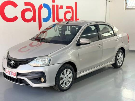TOYOTA ETIOS 1.5 XLS SEDAN 16V FLEX 4P AUTOMÁTICO